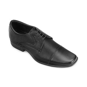 Zapato-de-vestir-con-estilo-elegante-y-estilizado-color-negro